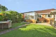 Earles Court, Retford