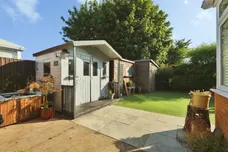 Earles Court, Retford
