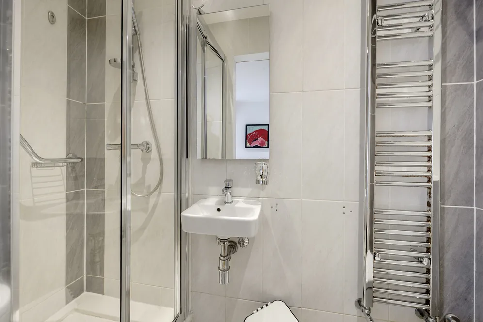 Brompton Road, London, SW3 photo 11