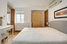 Brompton Road, London, SW3 photo 3