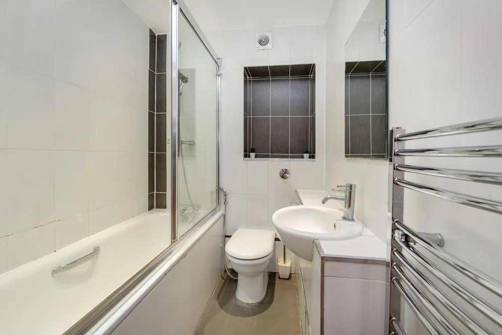 Brompton Road, London, SW3 photo 12
