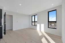 Midlle Road, London, London