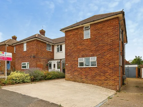 Battle Crescent, Hailshamphoto