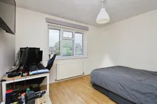 Battle Crescent, Hailsham