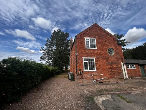 Spilsby Road, New Leake, BOSTONphoto