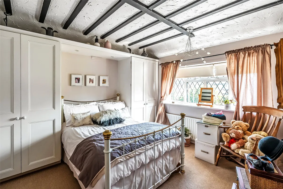 Homelands, Leatherhead, Surrey, KT22