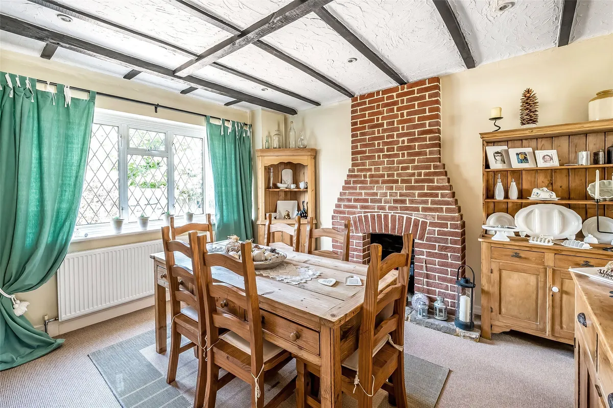 Homelands, Leatherhead, Surrey, KT22