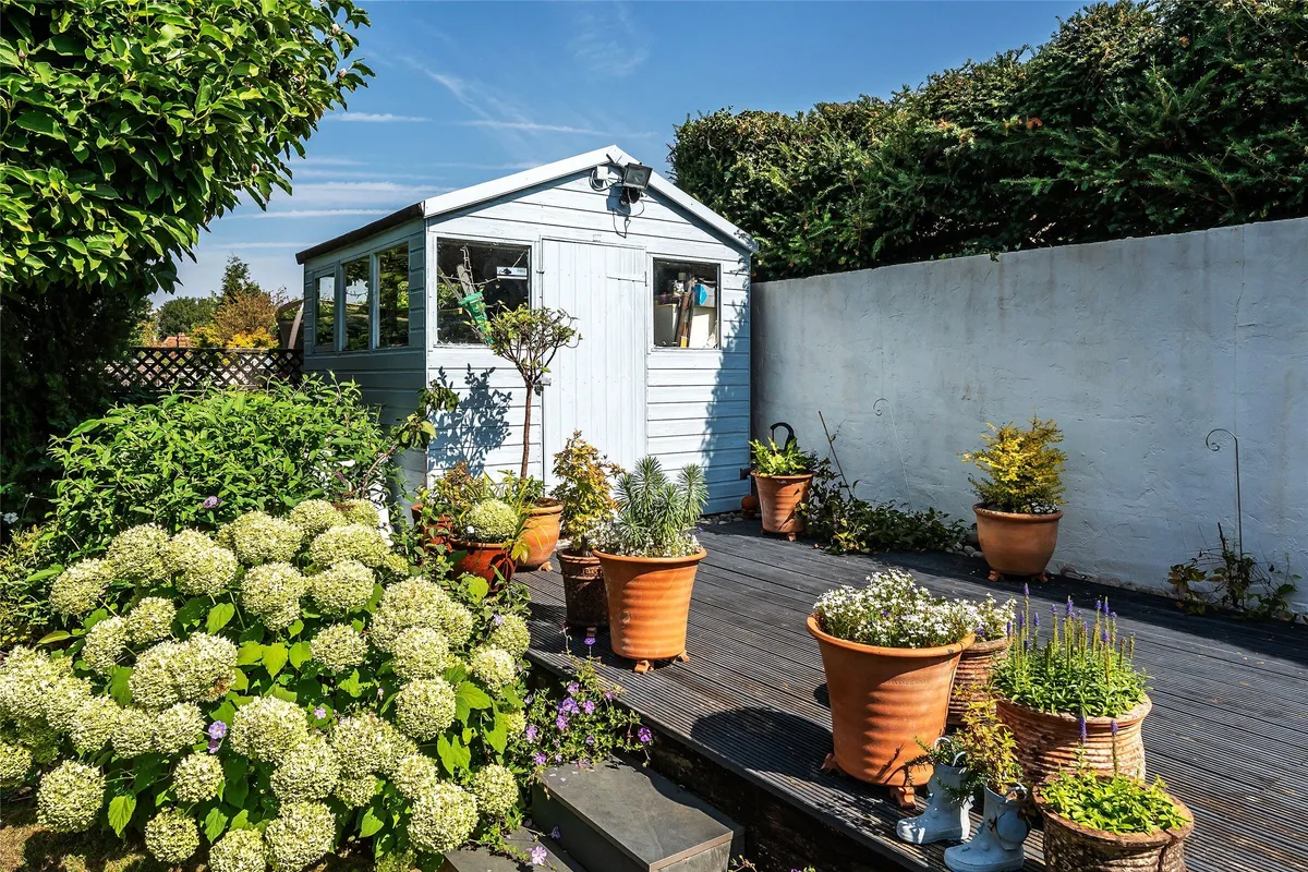 Homelands, Leatherhead, Surrey, KT22