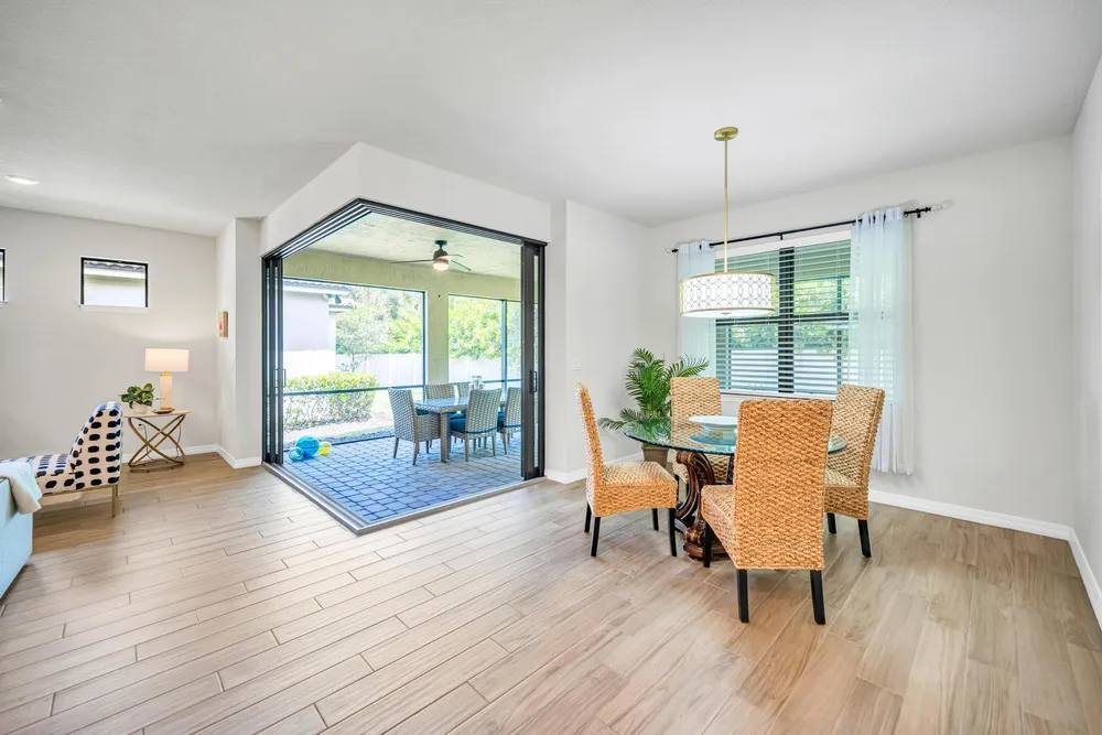 8028 NW 78th St, Tamarac, FL 33321