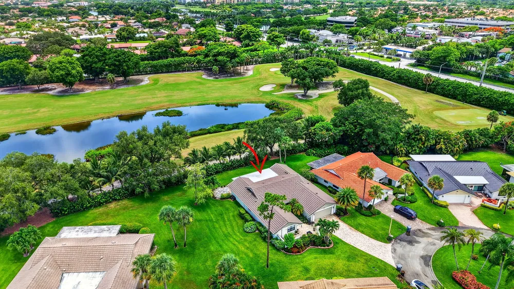 6928 Villas Dr W, Boca Raton, FL 33433