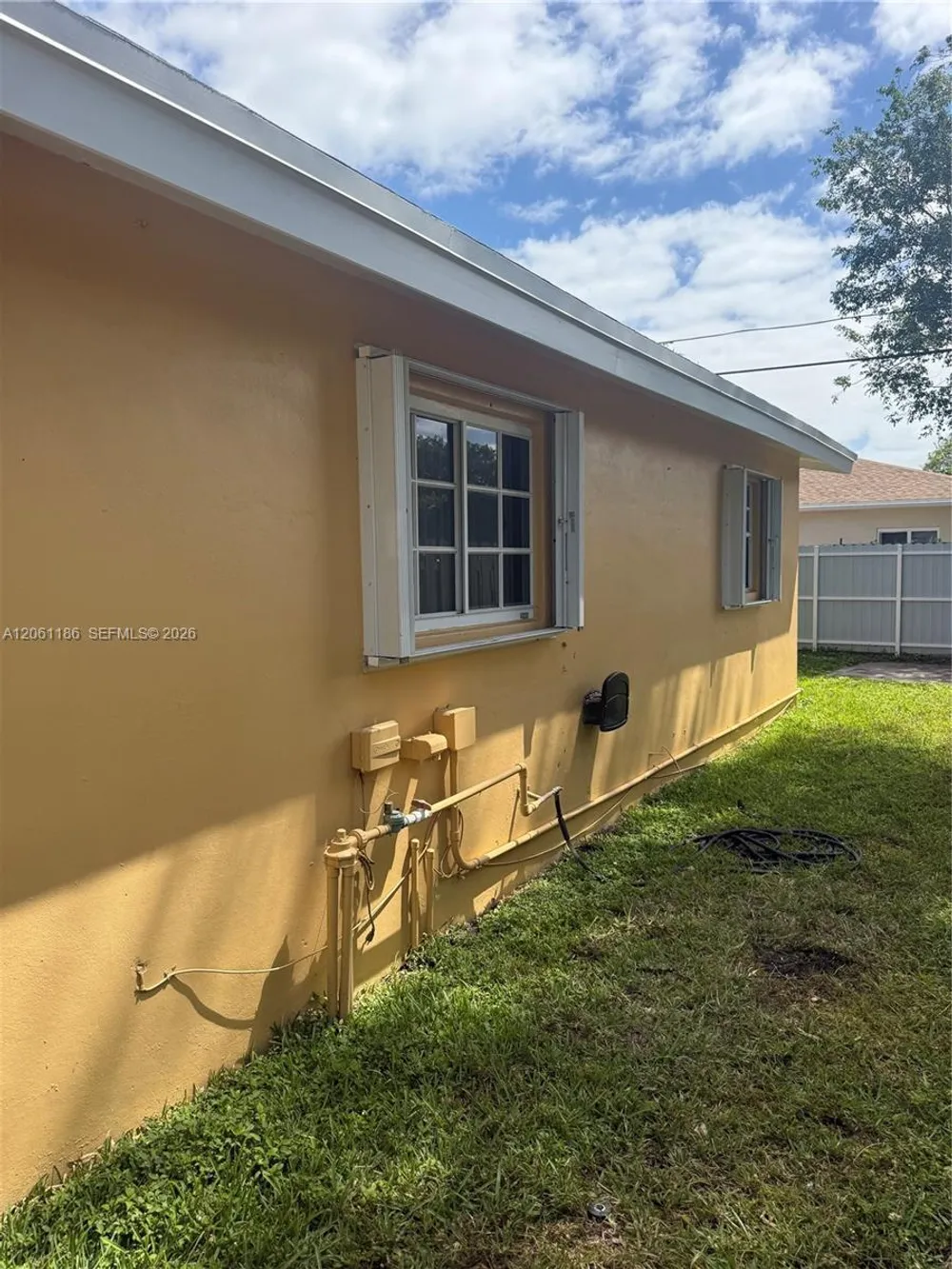 4320 SW 56th Ave, Davie, FL 33314