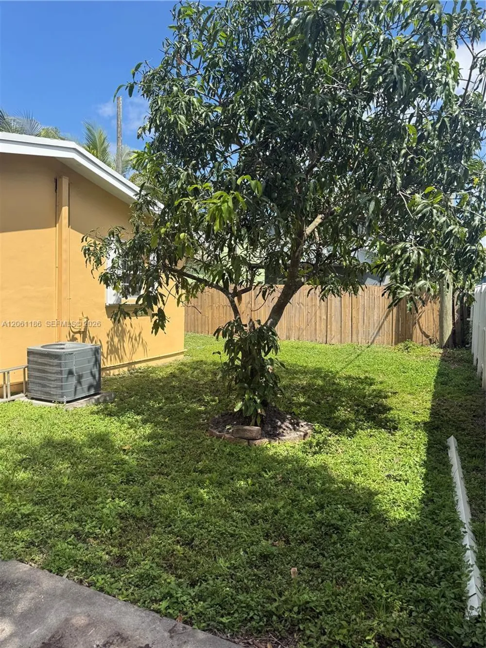 4320 SW 56th Ave, Davie, FL 33314