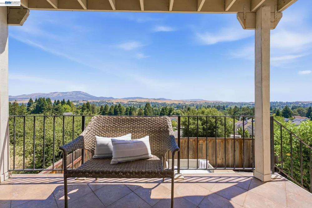 1823 Mockingbird Pl, Danville, CA 94526