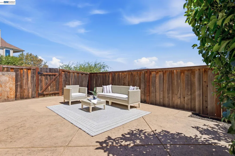 1823 Mockingbird Pl, Danville, CA 94526