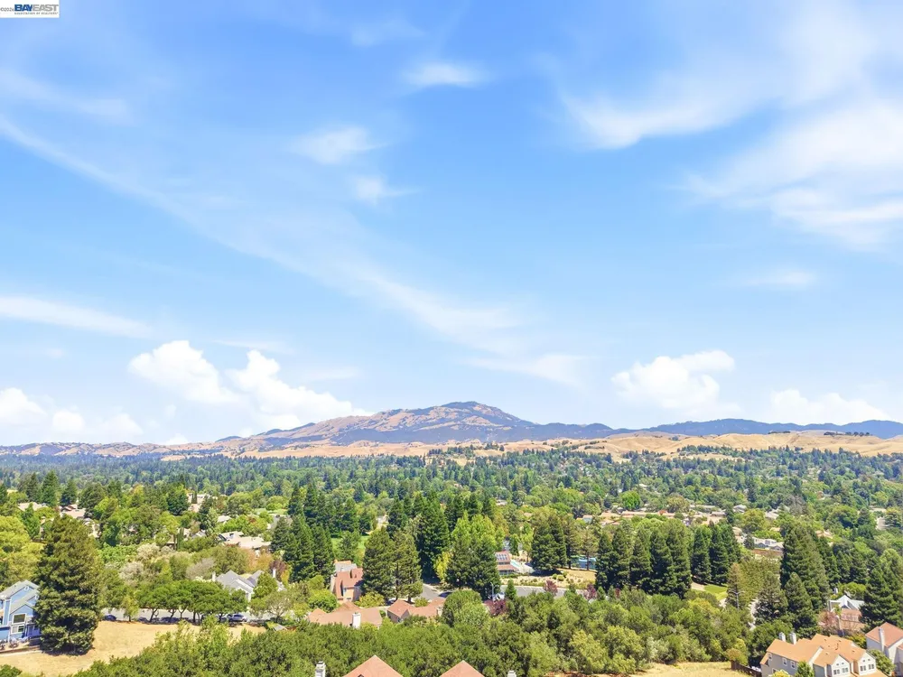 1823 Mockingbird Pl, Danville, CA 94526