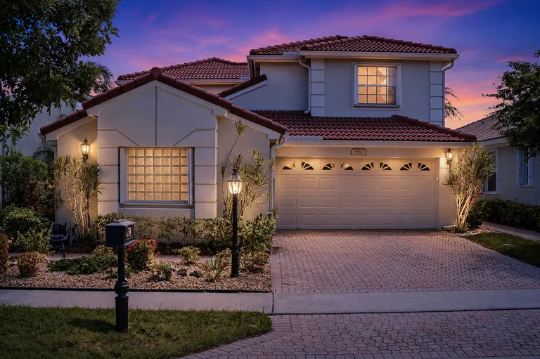 6510 Colomera Dr, Boca Raton, FL 33433