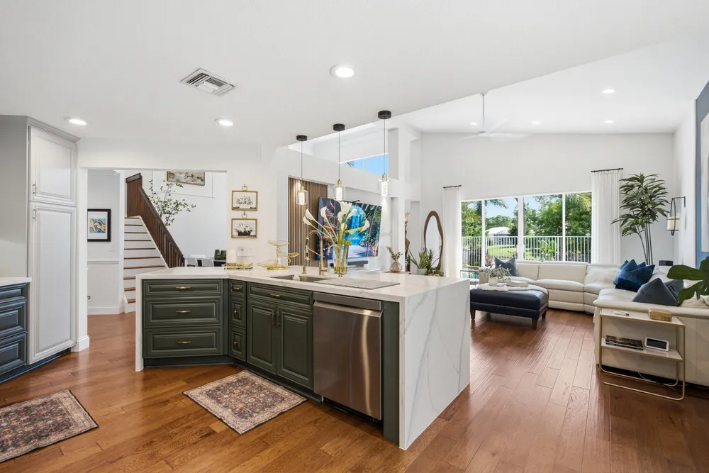 6510 Colomera Dr, Boca Raton, FL 33433