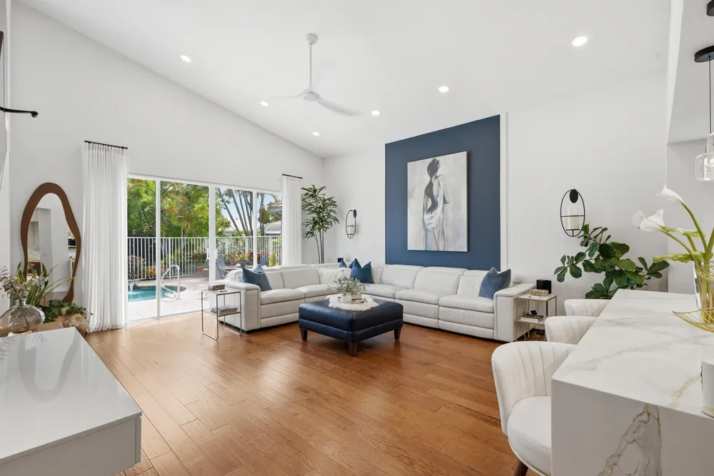 6510 Colomera Dr, Boca Raton, FL 33433