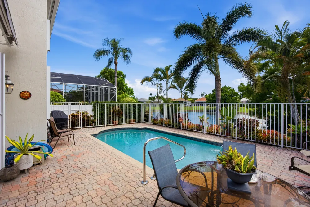 6510 Colomera Dr, Boca Raton, FL 33433