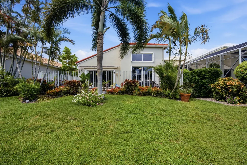6510 Colomera Dr, Boca Raton, FL 33433
