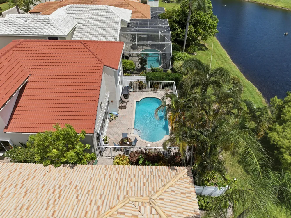 6510 Colomera Dr, Boca Raton, FL 33433