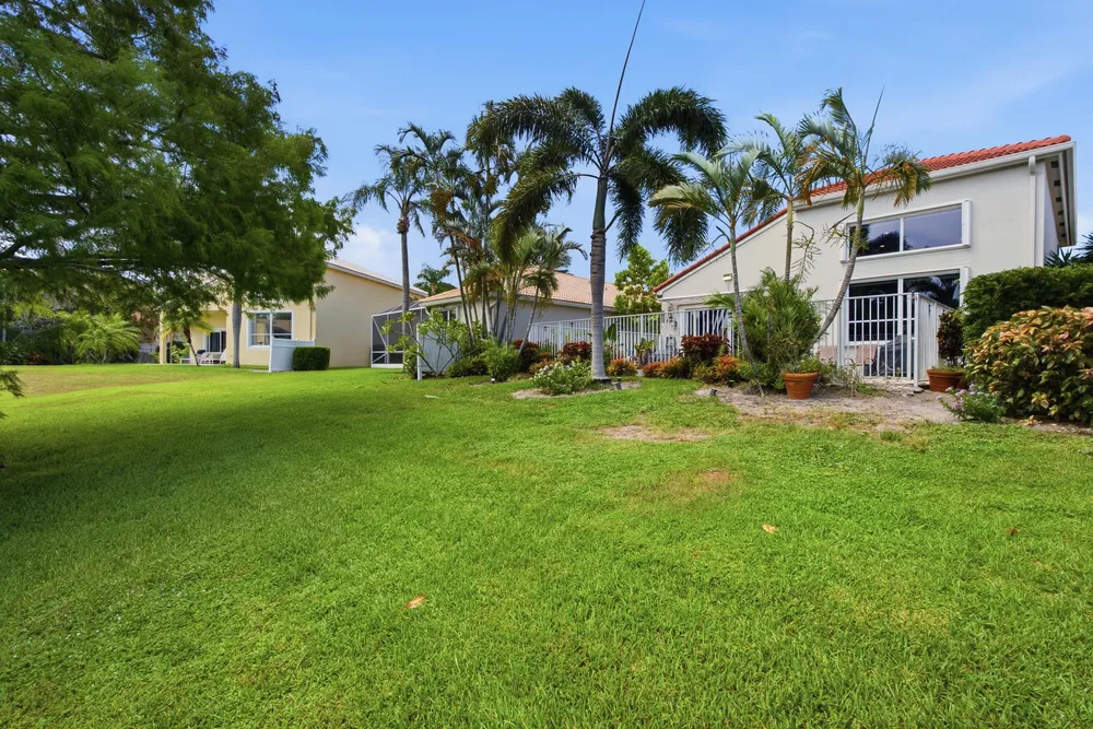 6510 Colomera Dr, Boca Raton, FL 33433
