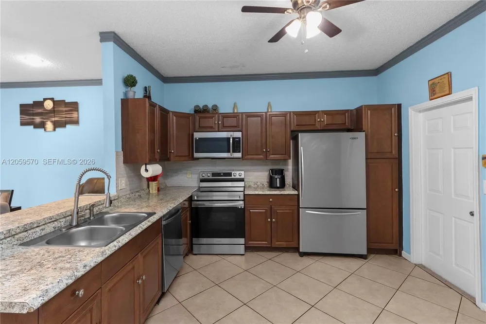 5315 Eagle Cay Way, Coconut Creek, FL 33073