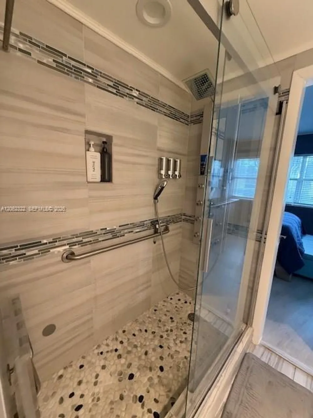 3250 NE 28th St, Fort Lauderdale, FL 33308