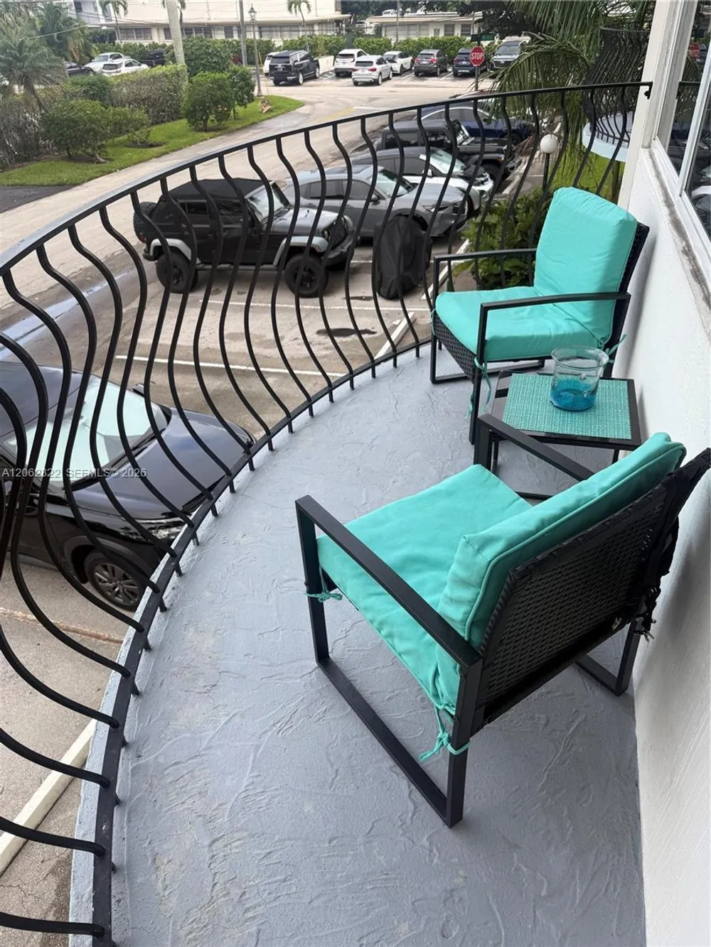 3250 NE 28th St, Fort Lauderdale, FL 33308