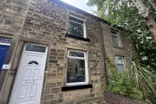 Waverley Terrace, Marsh, HUDDERSFIELD