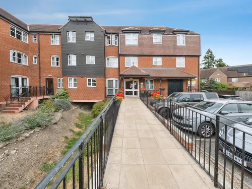 Mill Stream Court, ABINGDONphoto