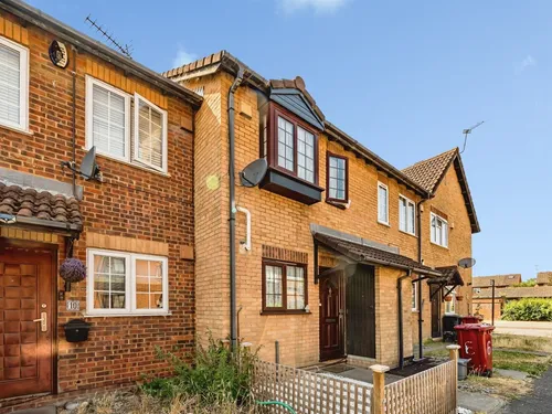 Bruce Close, Sloughphoto