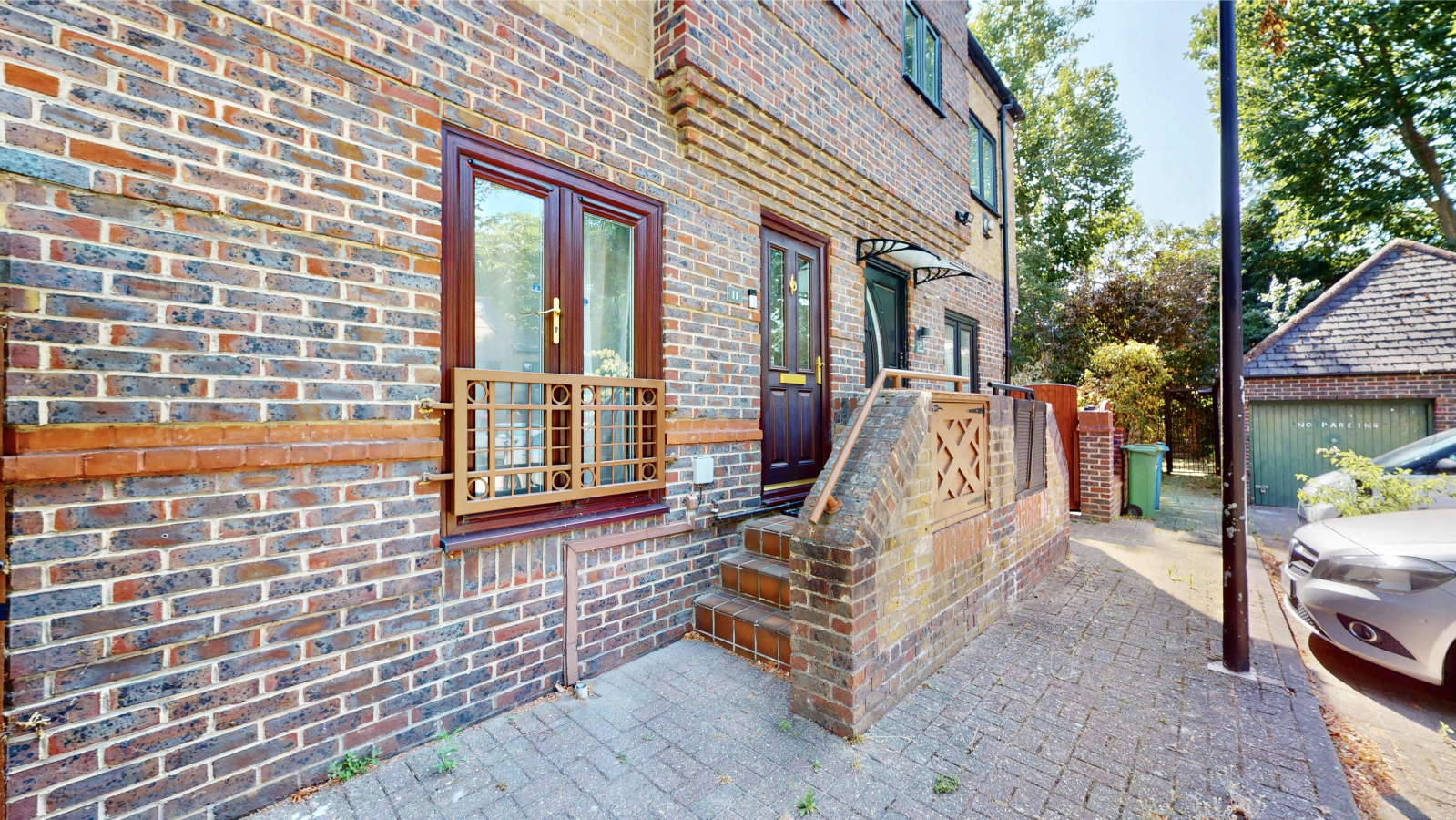 Cunard Walk, London, SE16 Image 20