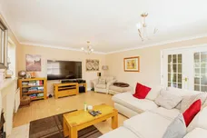Chatsworth Road, CORBY