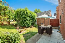 Chatsworth Road, CORBY
