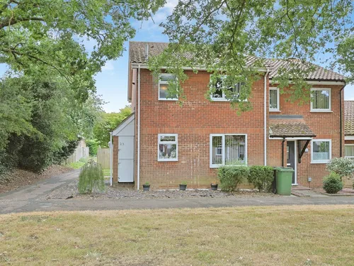Melton Close, Wymondhamphoto