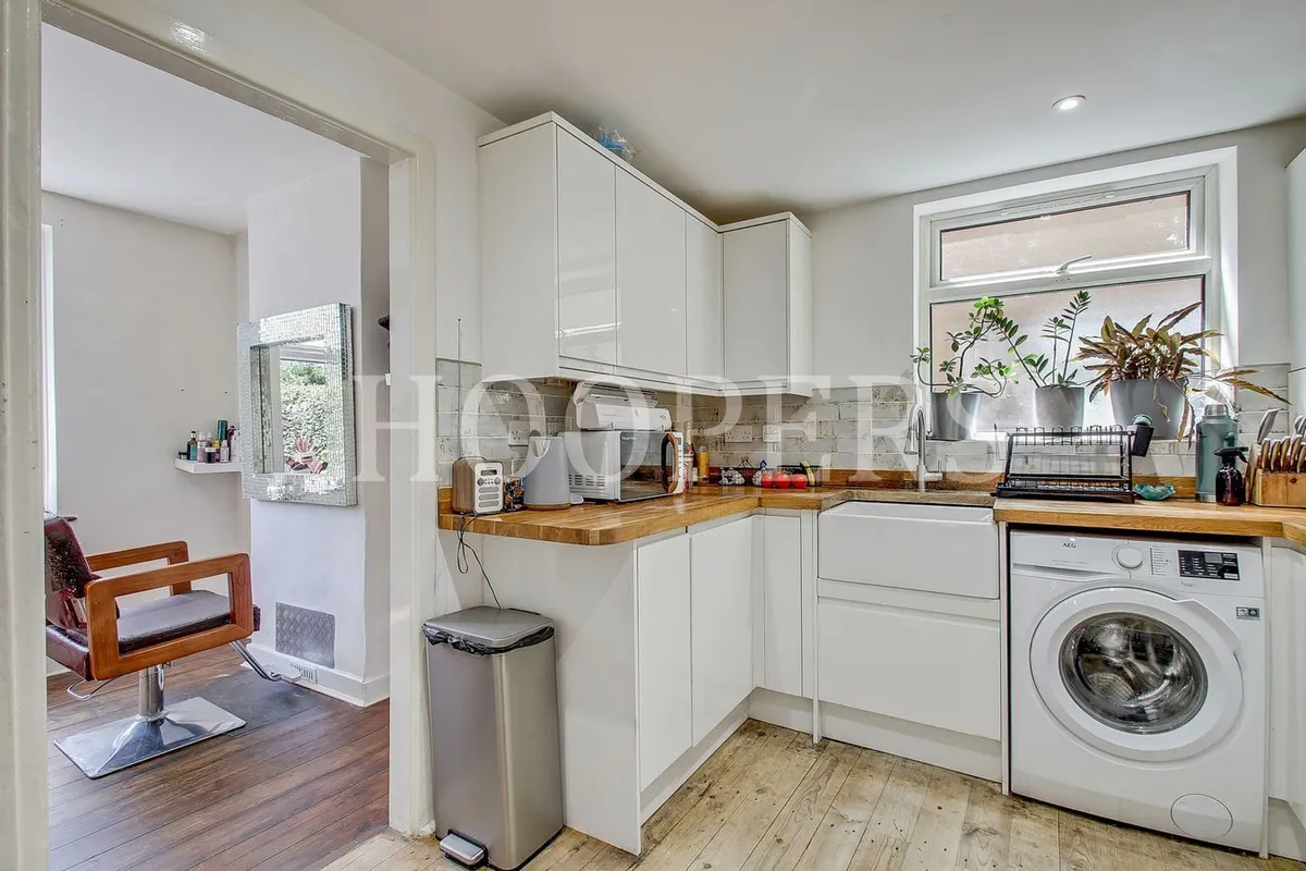 Tanfield Avenue, London, NW2