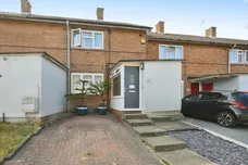 Whitewaits, Harlow