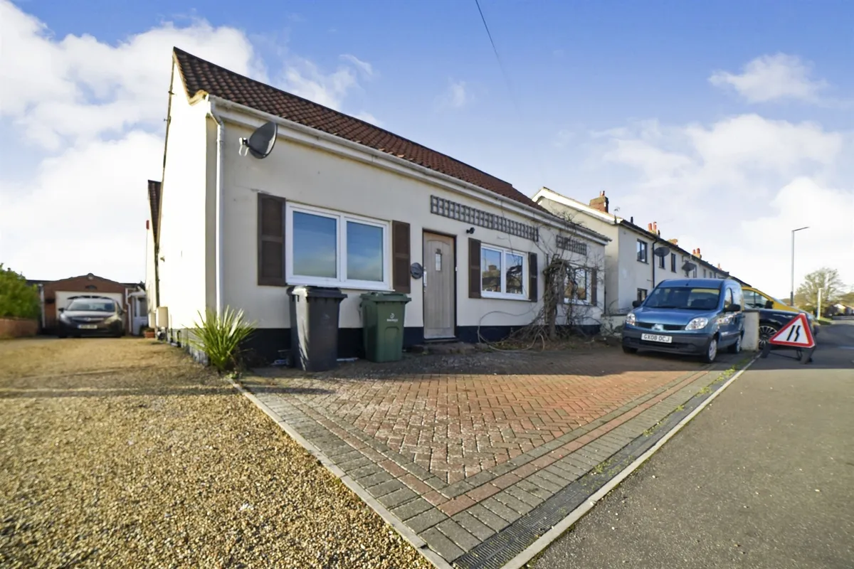 Leys Lane, Attleborough