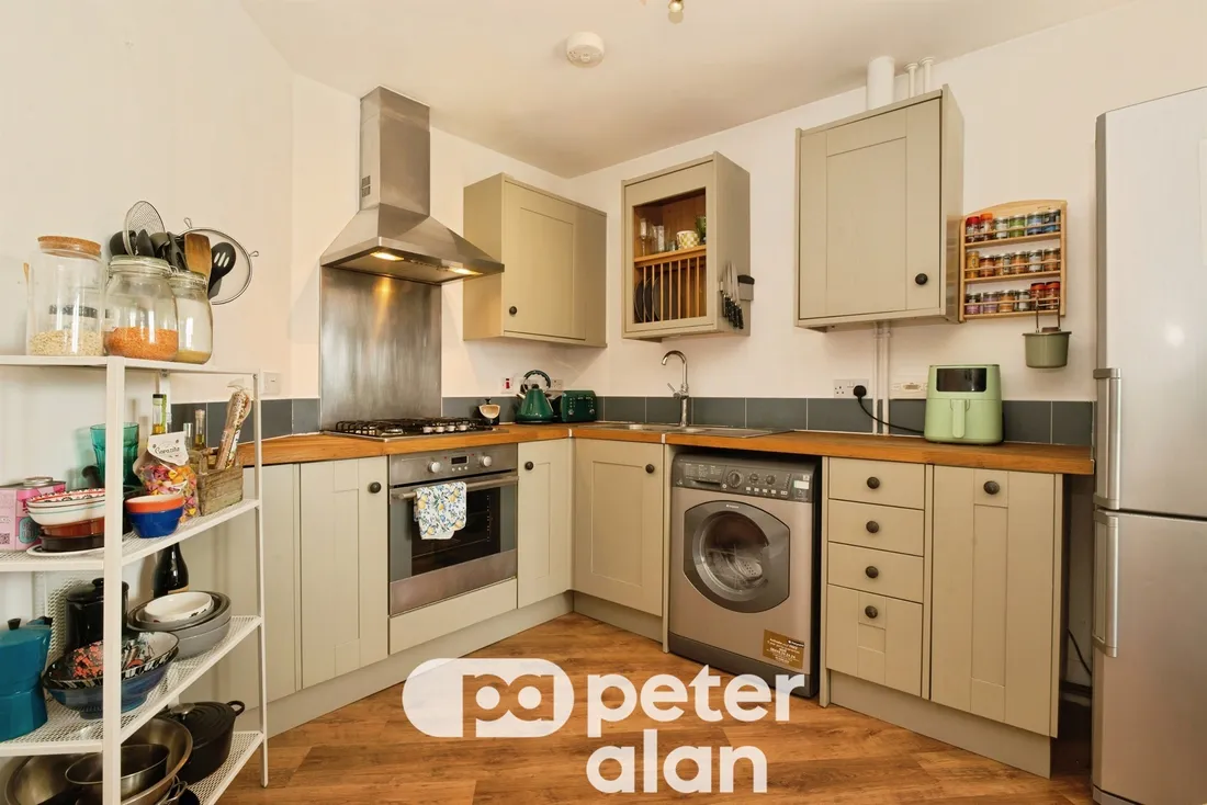 Property photo 8