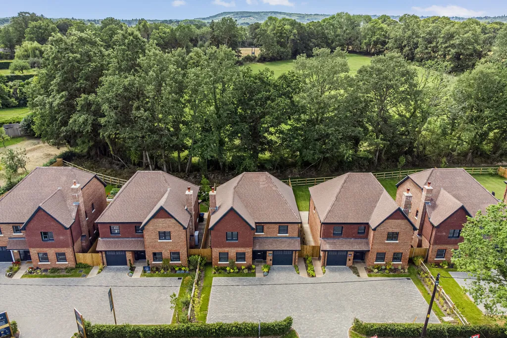 Oakland Grove Ridgley Road, Godalming, GU8