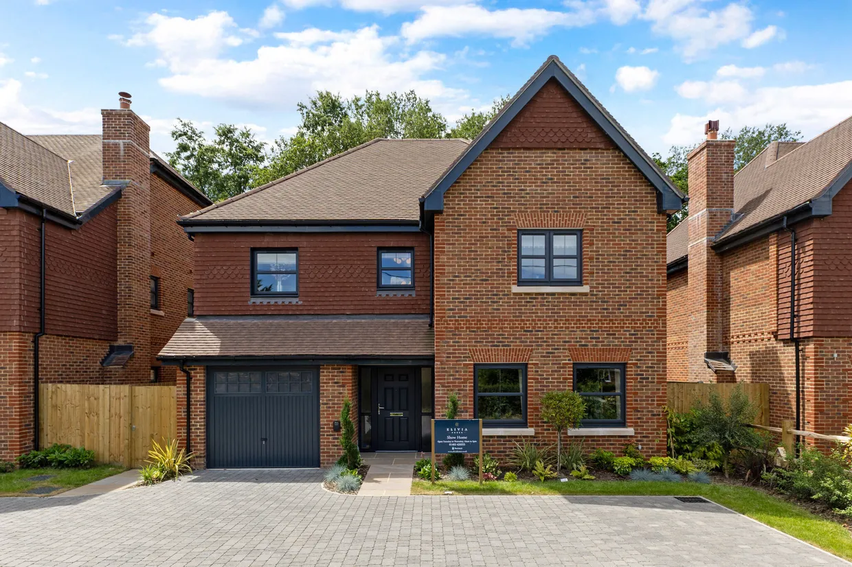 Oakland Grove Ridgley Road, Godalming, GU8 photo 15