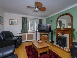 Hawkstown View, Hailsham thumb 2