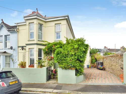 King Edward Road, Saltashphoto