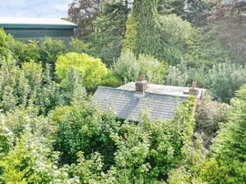 Brighton Road, Pease Pottage, Crawley thumb 2