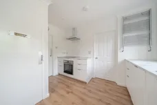 West Heath Road, Farnborough, GU14 photo 2