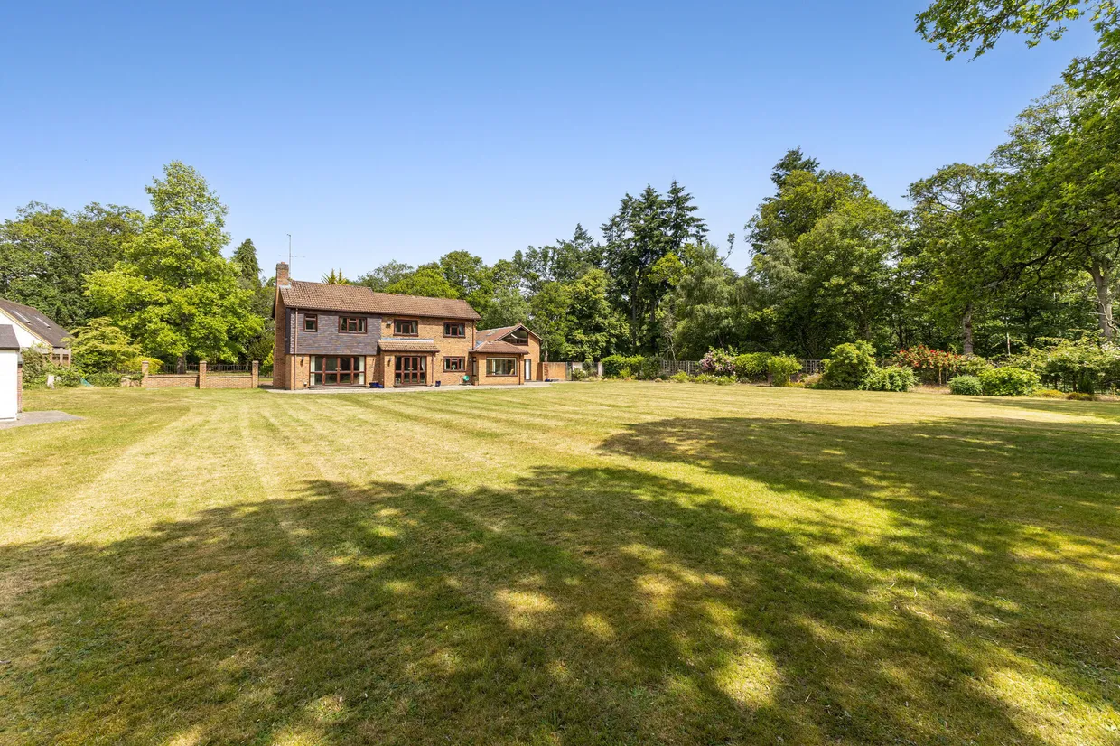 Fleet Hill, Wokingham, RG40 photo 2