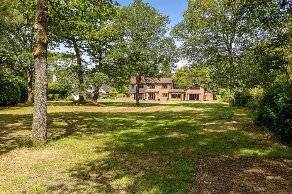 Fleet Hill, Wokingham, RG40 photo 3