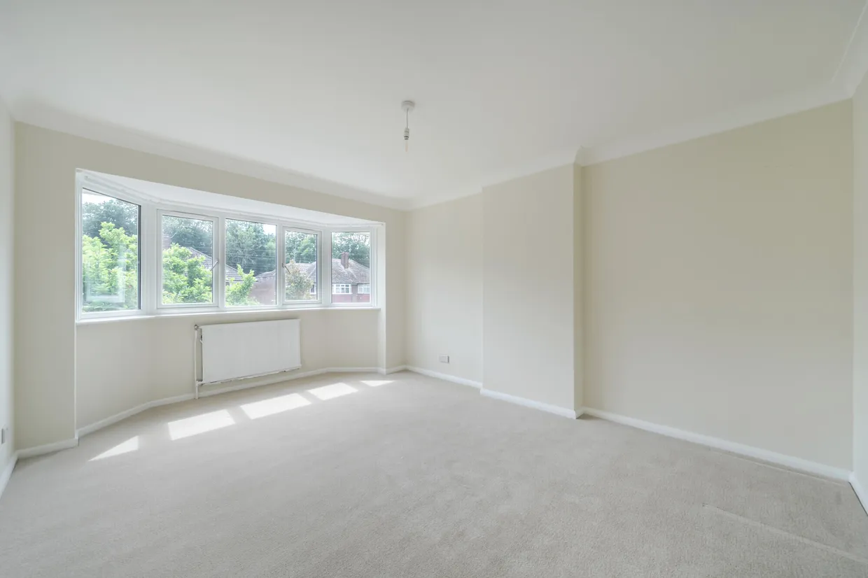 West Heath Road, Farnborough, GU14 photo 4