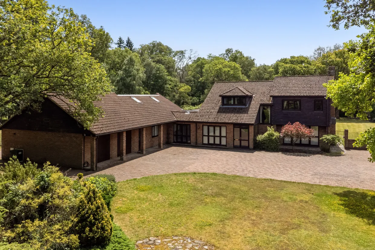 Fleet Hill, Wokingham, RG40 photo 8